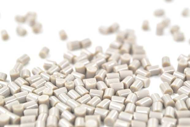 द फाउण्डेशन फर ग्रेसफुल फ्लाइट: लो-उचाइको अर्थतन्त्रले गर्दा, कसरी इन्जिनियरिङ् प्लास्टिकहरू 